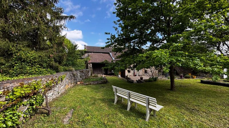 Maison - 152 m² - 6 pièces