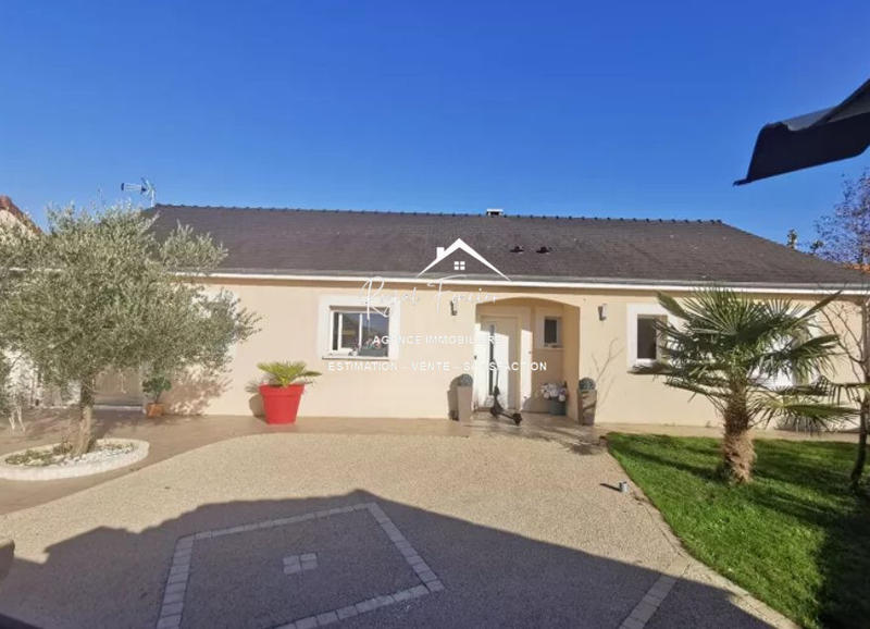 Maison - 133 m² - 6 pièces