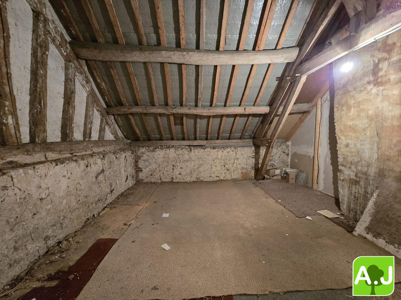 Maison - 84 m² - 4 pièces