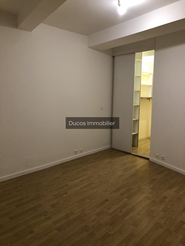 Appartement - 93 m² - 4 pièces