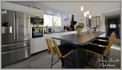 Maison - 172 m² - 7 pièces