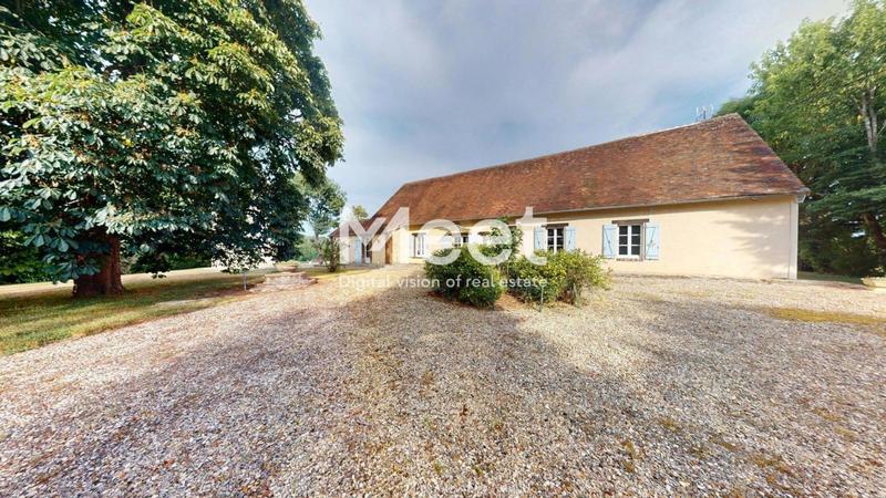 Maison - 561 m² - 15 pièces