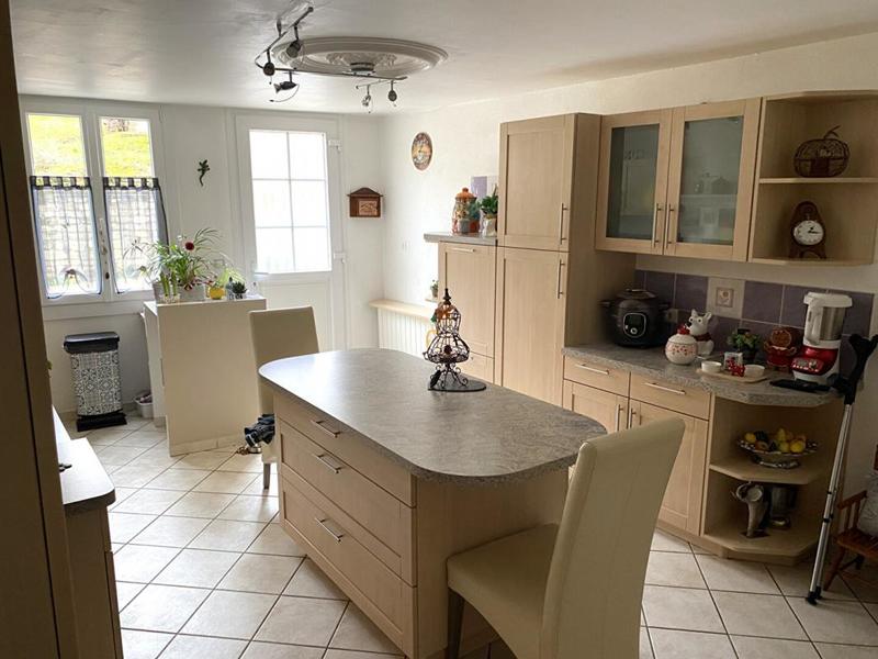 Maison - 166 m² - 6 pièces