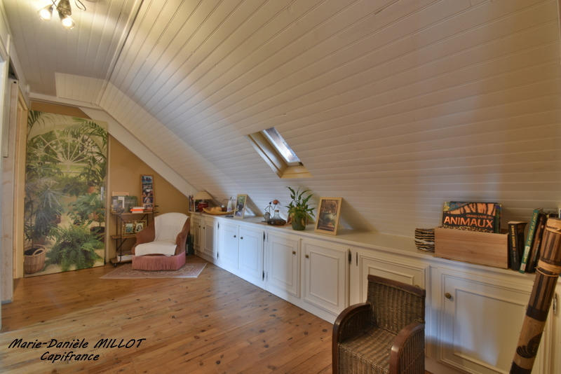 Maison - 109 m² - 6 pièces