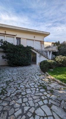 Maison - 188 m² - 4 pièces