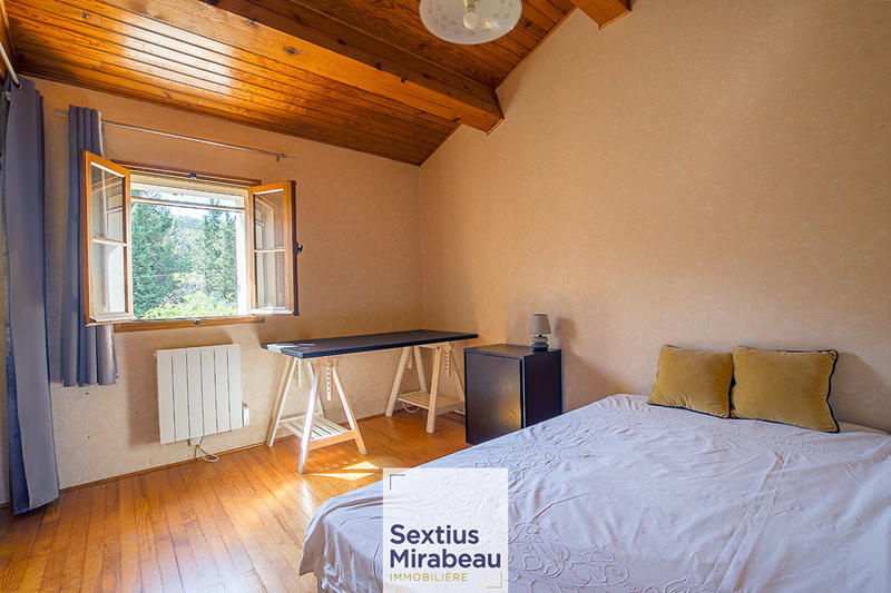 Maison - 101 m² - 5 pièces