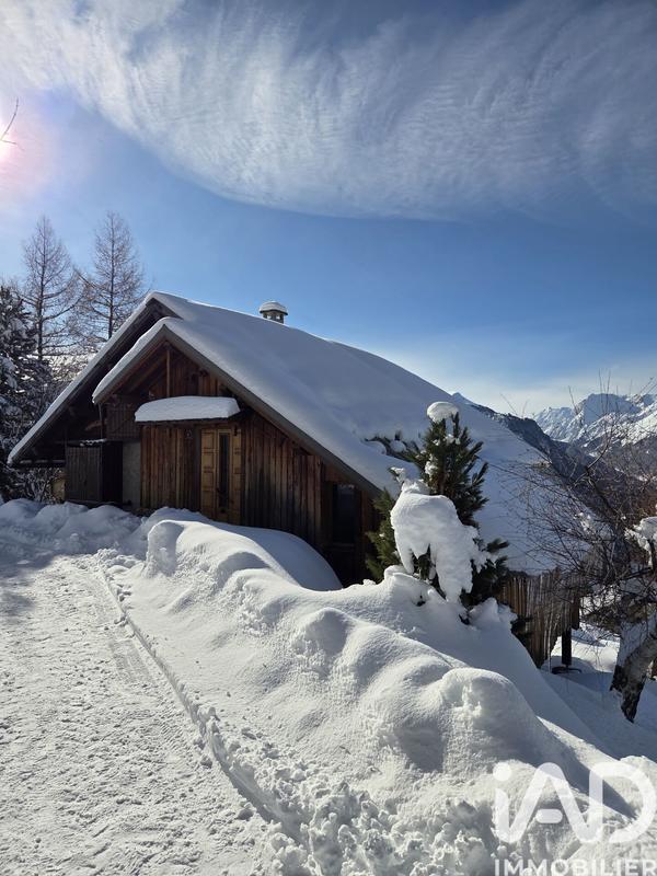 Châlet - 163 m² - 9 pièces