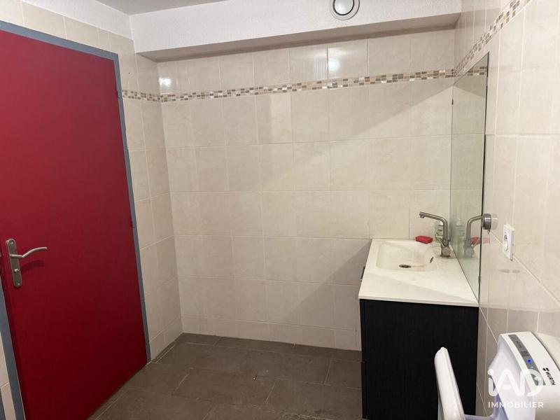 Local commercial - 4 570 m²