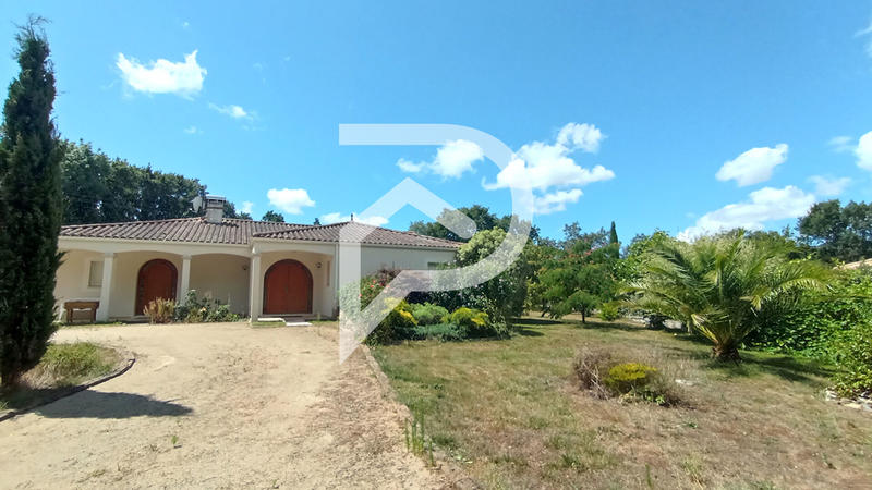 Maison - 165 m² - 6 pièces