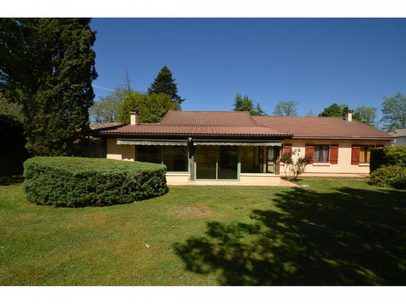 Maison - 137 m² - 5 pièces