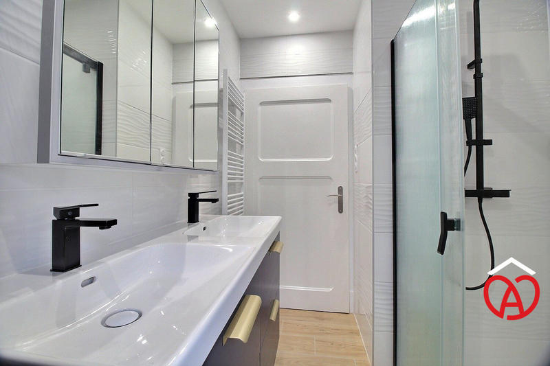 Appartement - 91 m² - 4 pièces