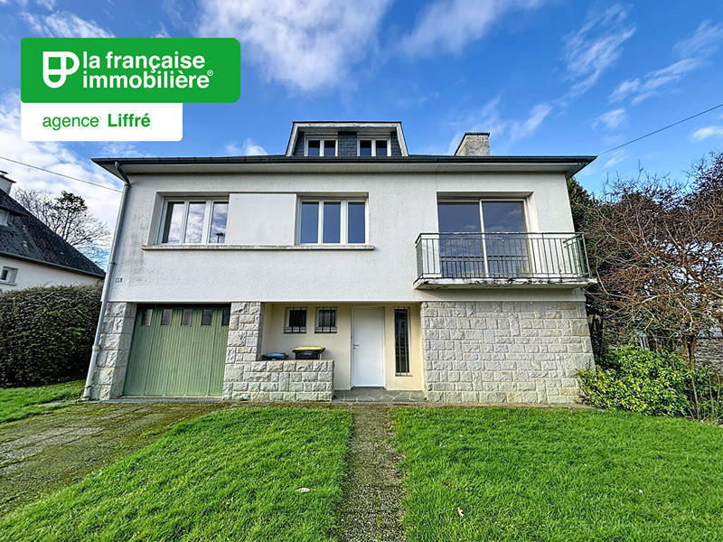 Maison - 92 m² - 5 pièces