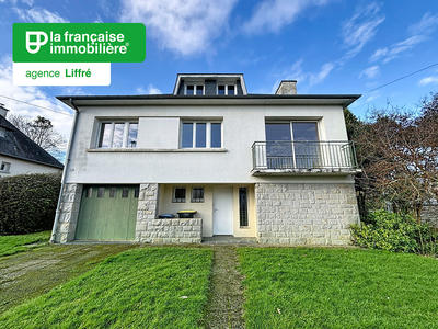 Maison - 92 m² - 5 pièces