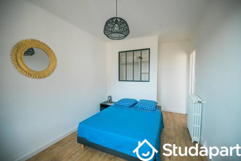 Chambre - 12 m² - 1 pièce