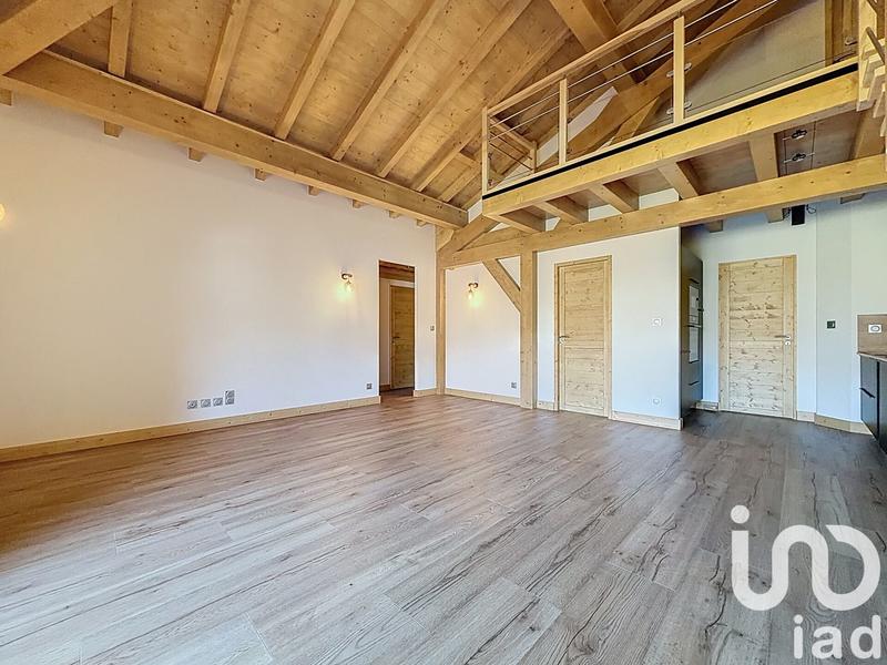 Appartement - 90 m² - 5 pièces