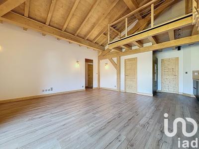 Appartement - 90 m² - 5 pièces