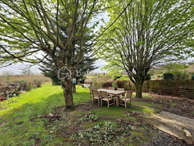 Maison de bourg - 184 m² - 8 pièces