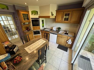 Maison - 137 m² - 7 pièces