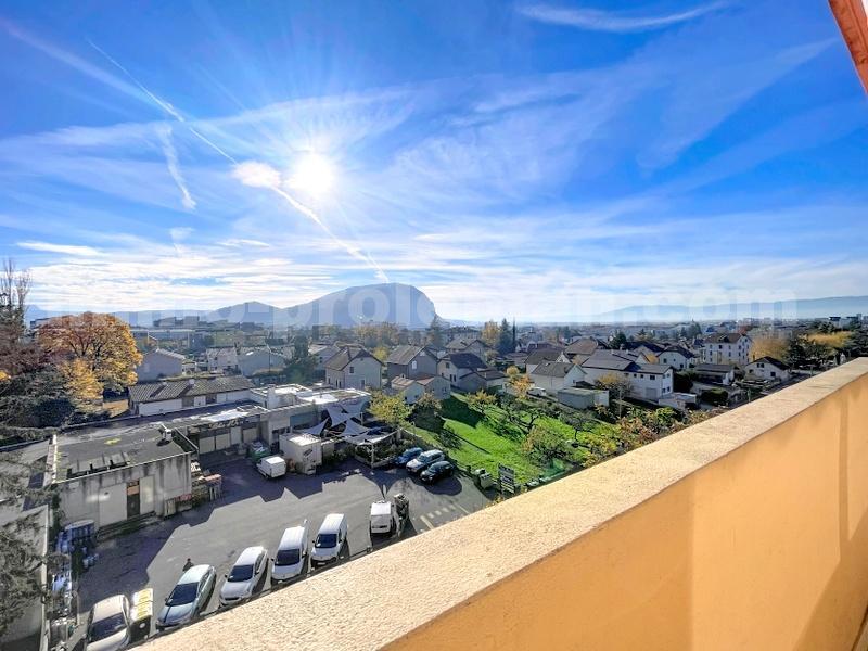 Appartement - 82 m² - 4 pièces