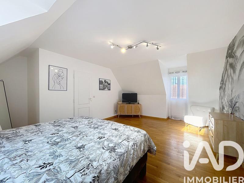 Maison - 148 m² - 6 pièces