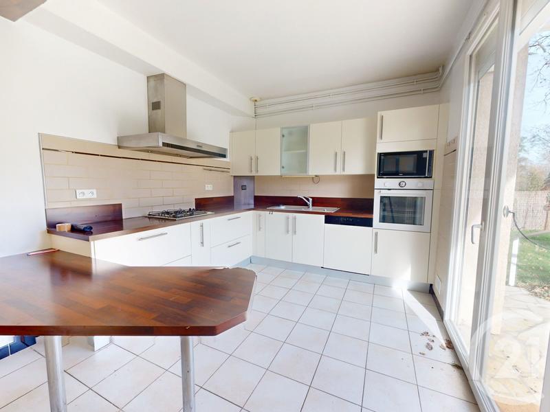 Maison - 152 m² - 5 pièces