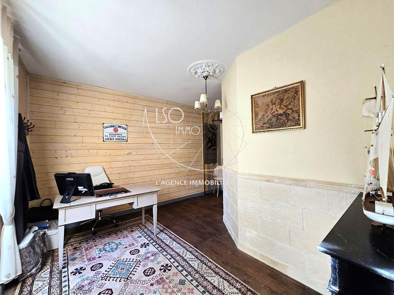 Maison ancienne - 204 m² - 7 pièces