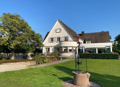 Villa - 383 m² - 9 pièces