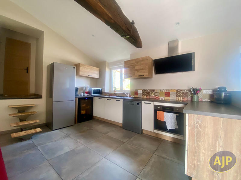 Maison - 84 m² - 4 pièces