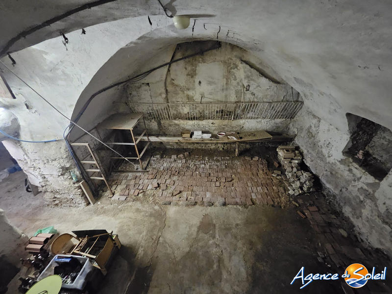 Château - 185 m² - 8 pièces