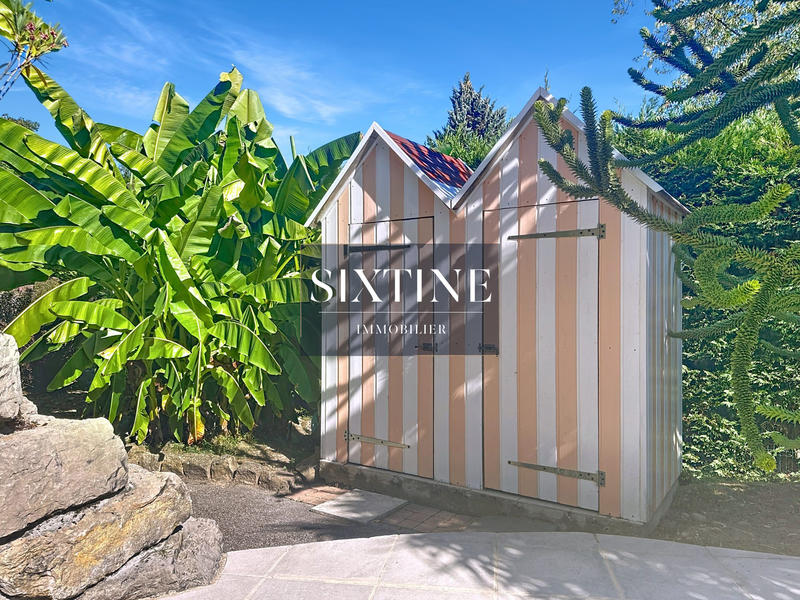 Maison - 193 m² - 8 pièces