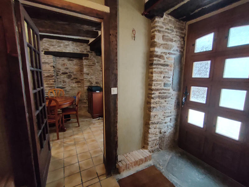 Maison - 80 m² - 5 pièces