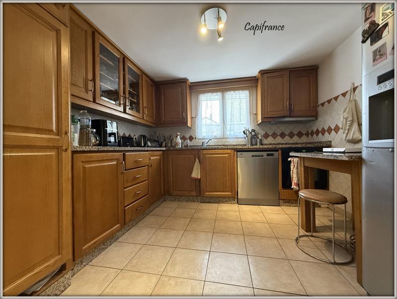 Maison - 143 m² - 7 pièces