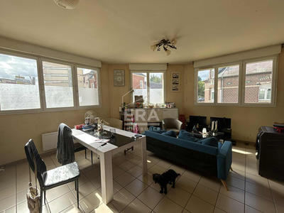 Maison - 158 m² - 8 pièces