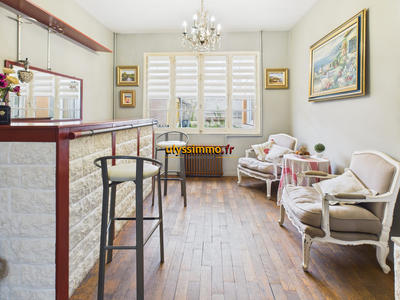 Maison - 145 m² - 8 pièces