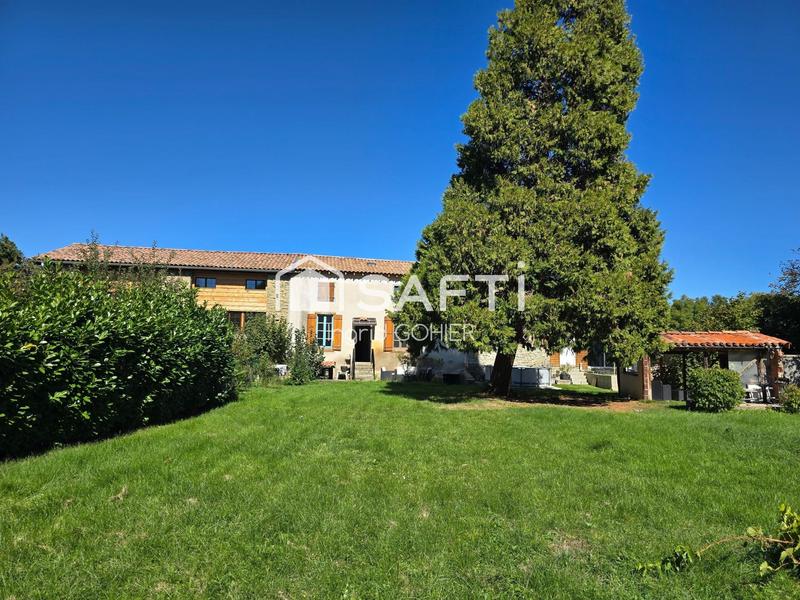 Maison - 322 m² - 9 pièces