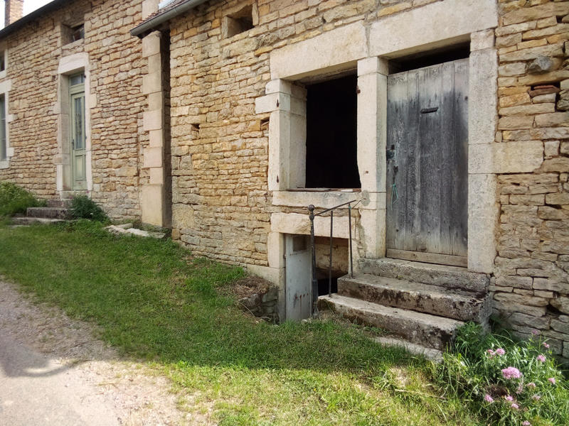 Maison - 92 m² - 3 pièces