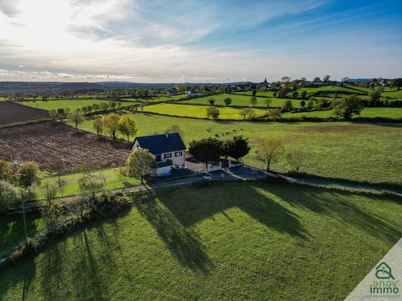 Villa - 200 m² - 8 pièces