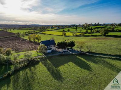 Villa - 200 m² - 8 pièces