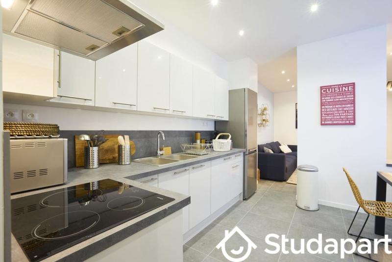 Chambre - 11 m² - 1 pièce