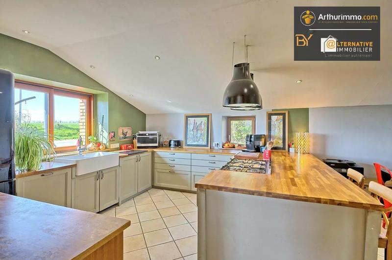 Maison - 187 m² - 7 pièces