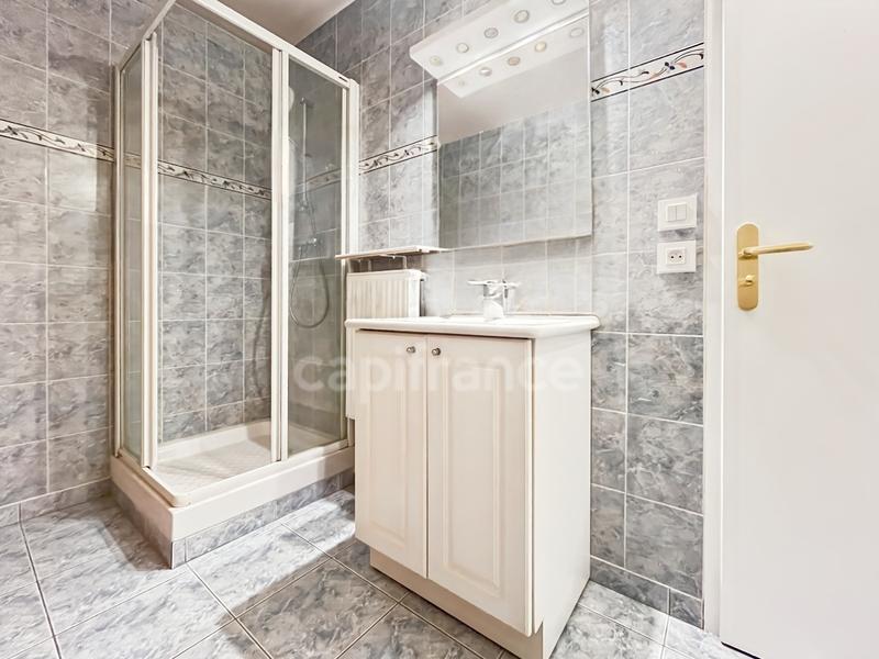 Appartement - 79 m² - 4 pièces