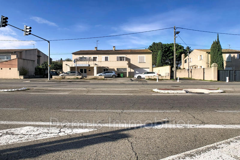 Maison - 288 m² - 13 pièces