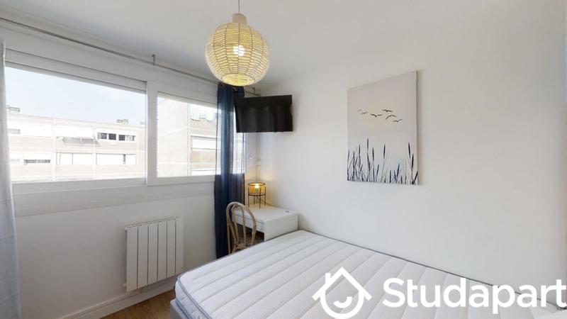 Chambre - 10 m² - 1 pièce