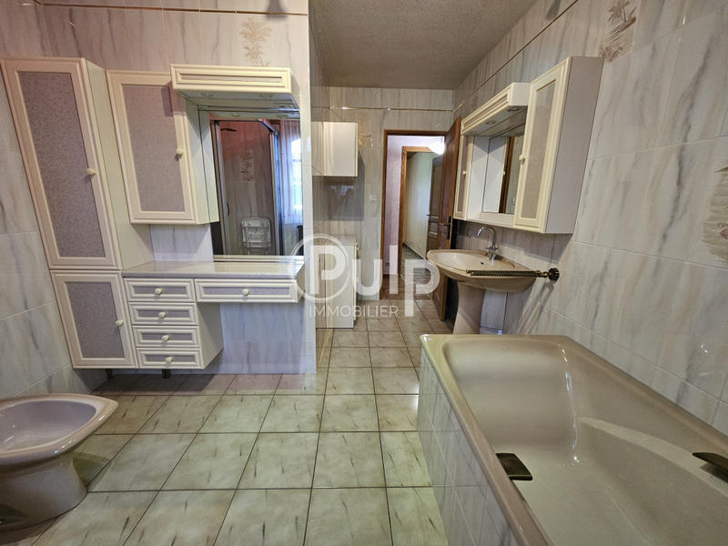 Pavillon - 114 m² - 4 pièces