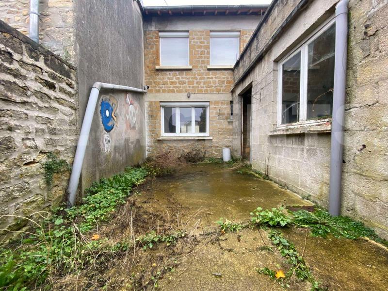 Maison - 95 m² - 5 pièces