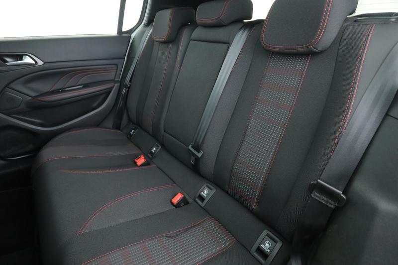 Peugeot 308 1.5 Blue-HDi Gt Eat8 131 ch