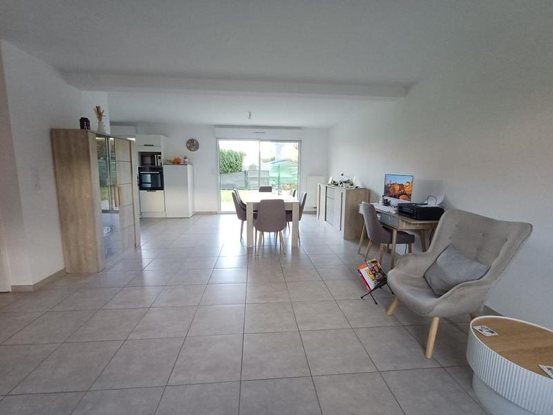 Maison - 100 m² - 4 pièces