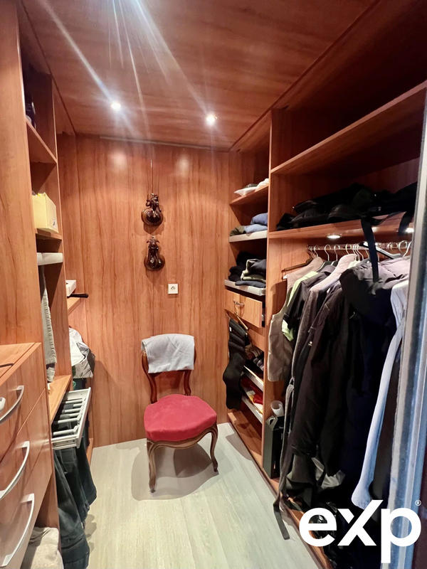 Appartement - 80 m² - 3 pièces