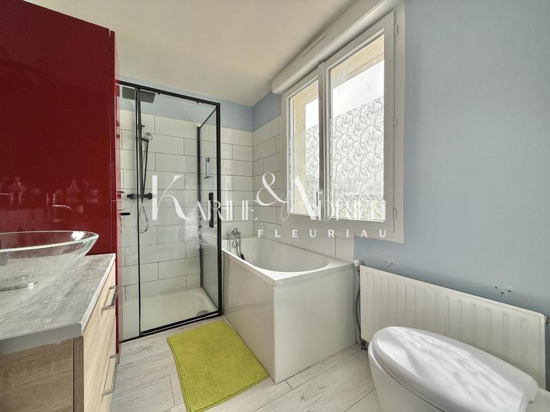 Maison - 87 m² - 5 pièces