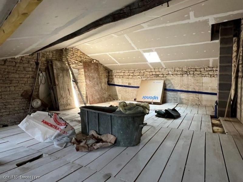 Maison de village - 214 m² - 7 pièces